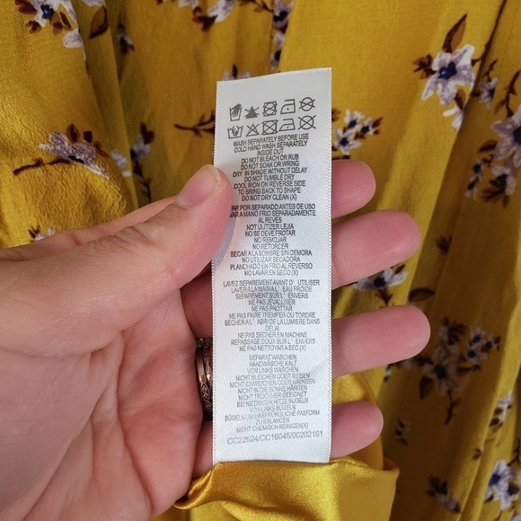 City Chic Floral Mini Skirt Mustard Yellow‎ Size M/18 - Picture 5 of 8